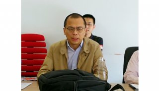 北京大学软件与微电子学院数字艺术与技术传播系副主任 俞劲松