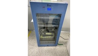 国内锡膏3-7度冰箱 焊锡丝焊锡膏冰箱